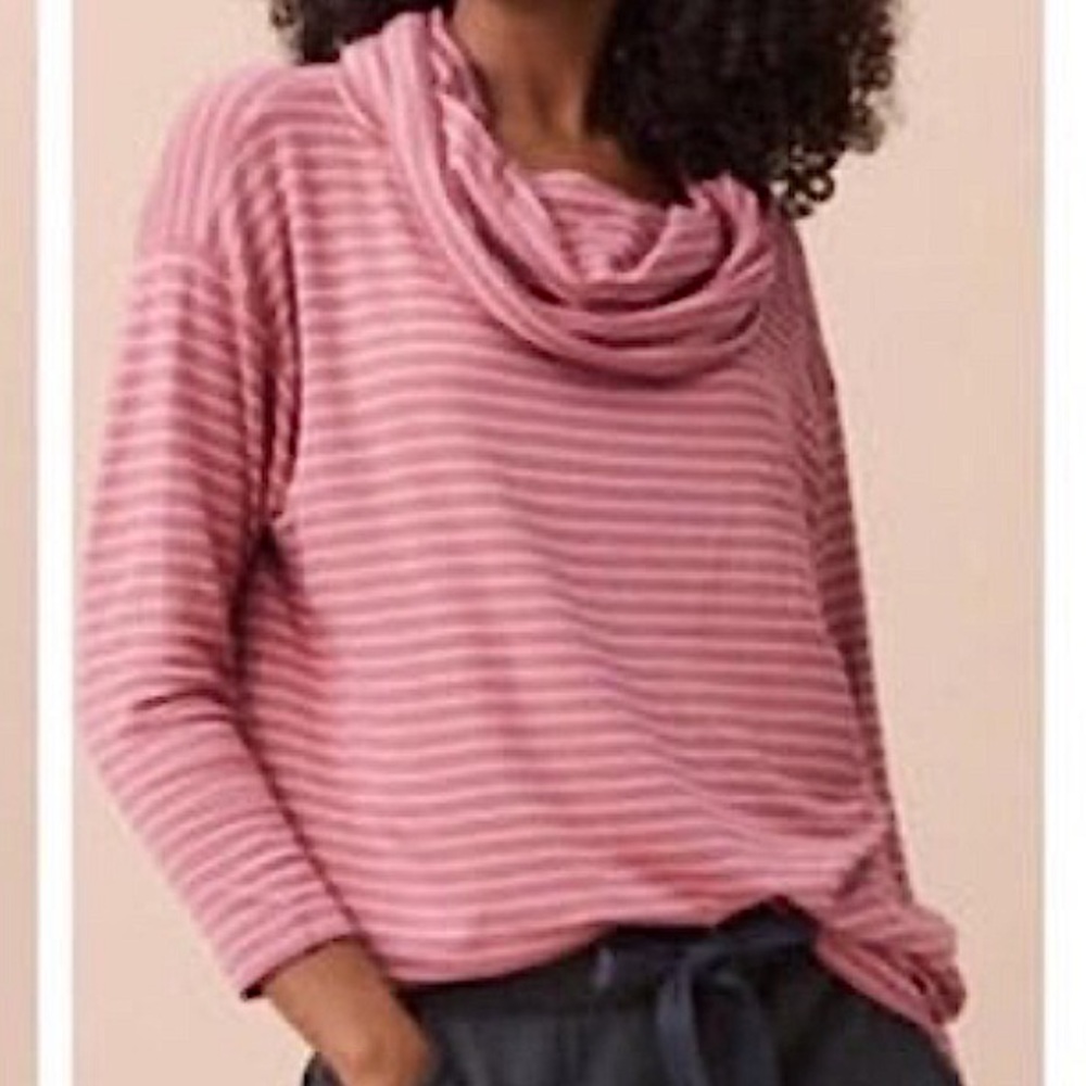 Lou & Grey Cowl Neck Top